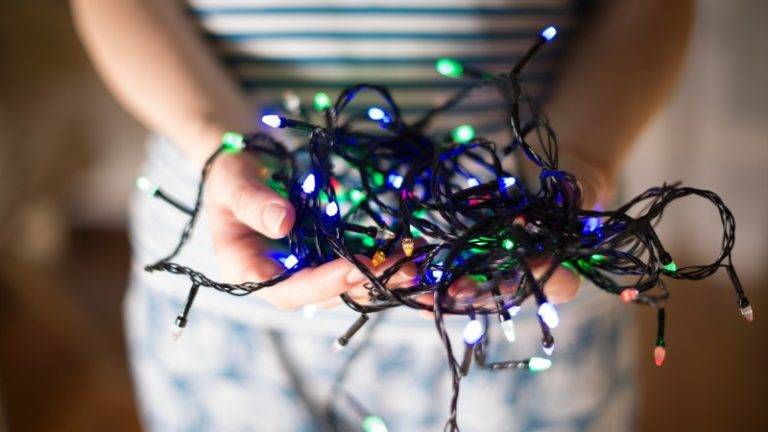 How to Recycle Christmas Tree Lights
