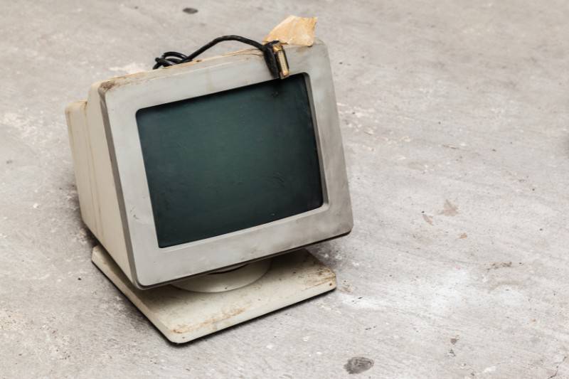 old crt monitor